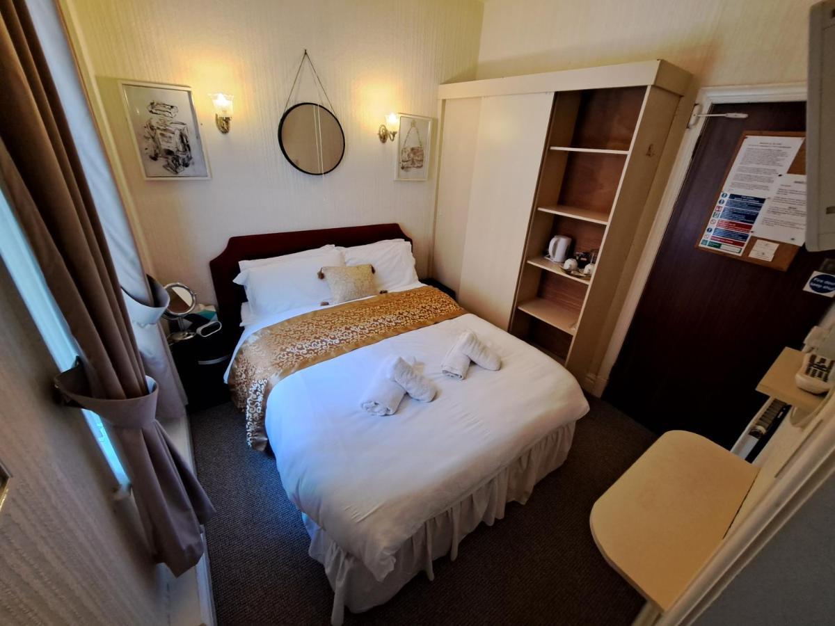 Lily Hotel Блэкпул Экстерьер фото
